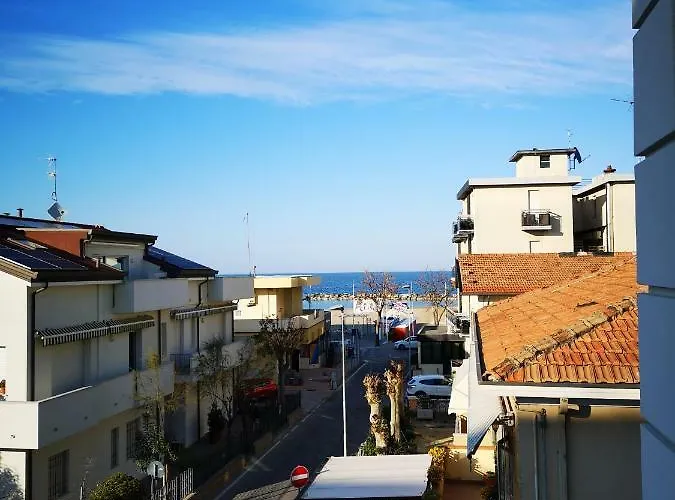 Tiglio Hotel 3*